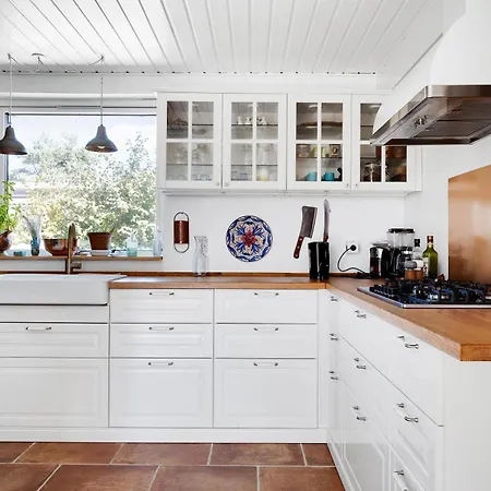 Summerhouse With Both Island Charm And Sea View Villa