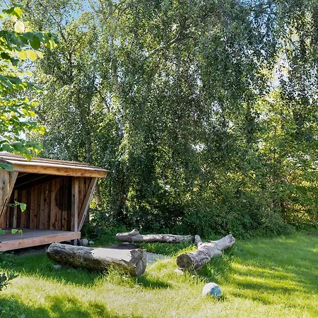 Villa Summerhouse With Both Island Charm And Sea View *
